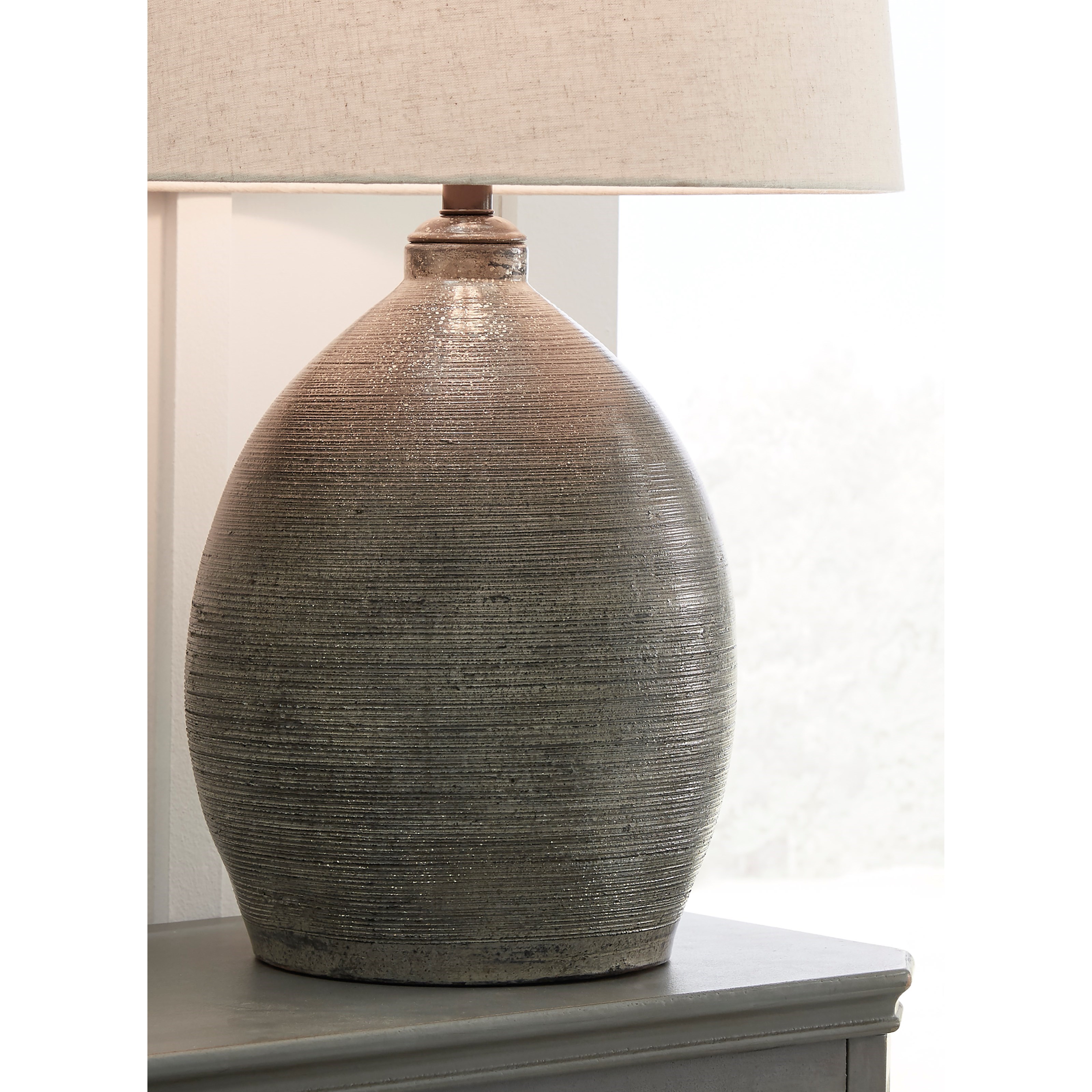 Ashley furniture outlet table lamps